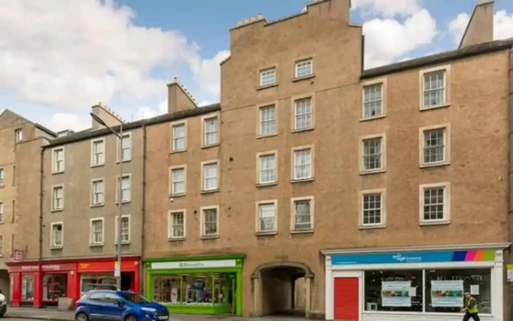 University And Central Edinburgh Edimburgo Exterior foto